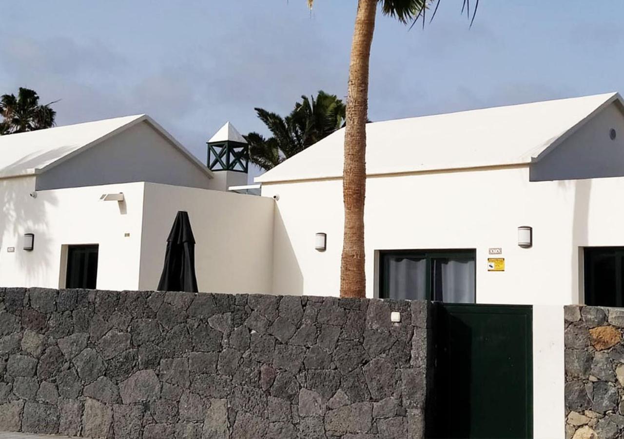 Villa Sun And Sea 3 Front De Mer Playa Rocca Costa Teguise Exterior photo